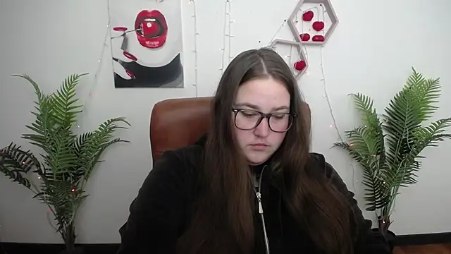 Snapshot of XX_Daniella_XX chatting on 04-24-26, 06:37 XX Daniella XX online show from 04-24-26, 06:37