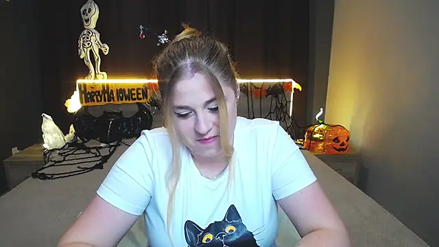 JessikaDaniel online show from 10-29-25, 07:29