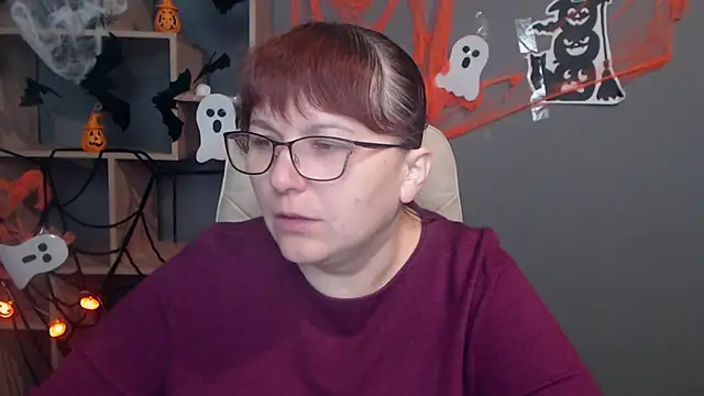 Snapshot of AliceInksSweetty chatting on 10-19-25, 06:16 AliceInksSweetty online show from 10-19-25, 06:16