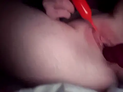 Snapshot of ToysRus24 chatting on 02-09-26, 08:01 ToysRus24 online show from 02-09-26, 08:01