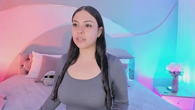 Nicolle W online show from 10-27-25, 11:55