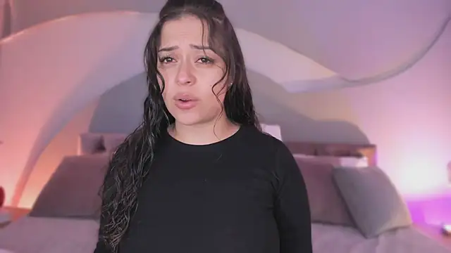 Nicolle W online show from 11-29-25, 11:54