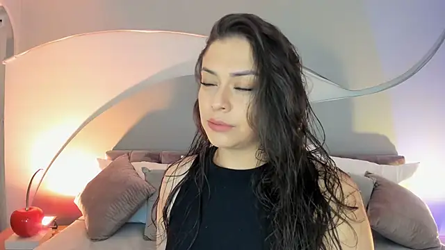 Nicolle W online show from 02-07-26, 11:51