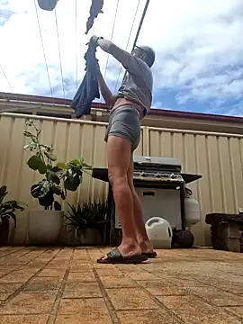 AmateurGuy23 online show from 12-10-24, 04:13