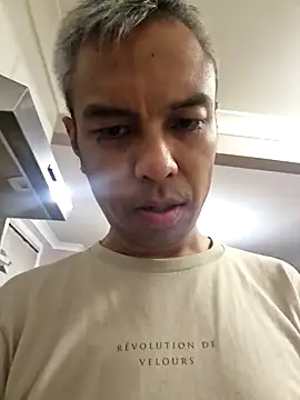 AmateurGuy23 online show from 12-12-24, 12:55