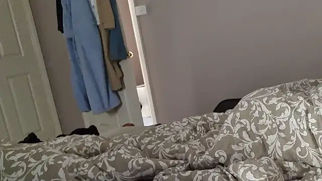 AmateurGuy23 online show from 09-23-25, 06:59