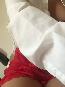 Snapshot of DulceMya6 chatting on 07-30-26, 12:37 DulceMya6 online show from 07-30-26, 12:37