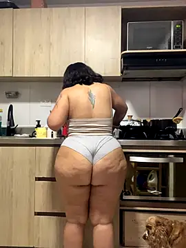 susy angel online show from 12-13-25, 08:37