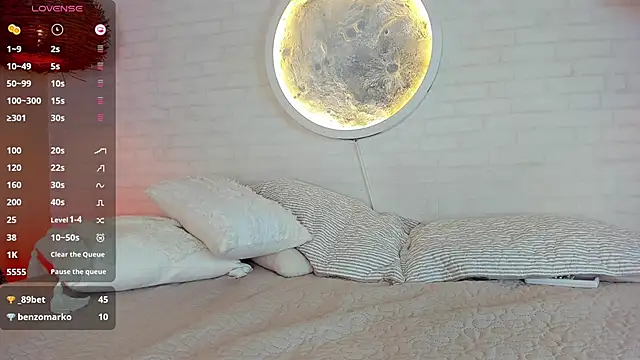 sophi cooper29 online show from 12-13-25, 08:04