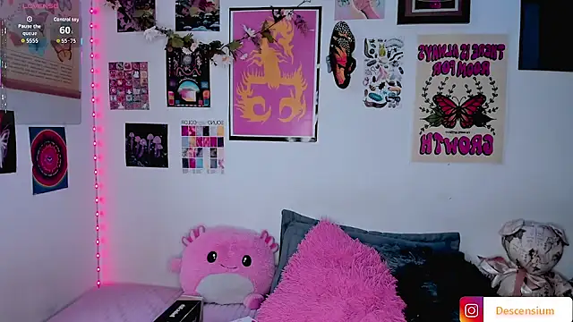 Snapshot of johnnyalx chatting on 11-12-25, 09:29 johnnyalx online show from 11-12-25, 09:29