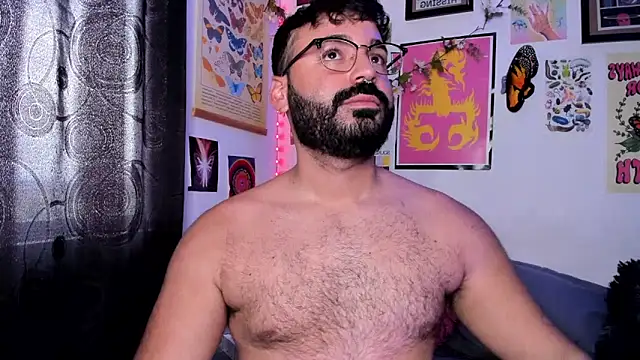 Snapshot of johnnyalx chatting on 01-05-26, 05:27 johnnyalx online show from 01-05-26, 05:27