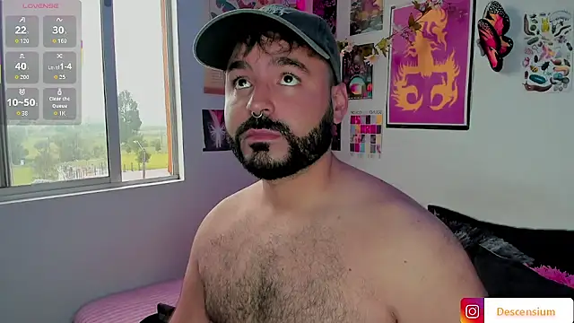 Snapshot of johnnyalx chatting on 12-05-25, 09:34 johnnyalx online show from 12-05-25, 09:34