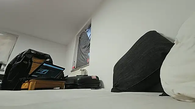 made in brazil online show from 03-14-26, 02:01