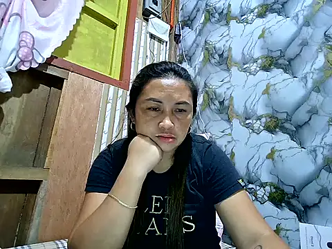 Snapshot of LalaiAsian chatting on 06-02-26, 11:32 LalaiAsian online show from 06-02-26, 11:32