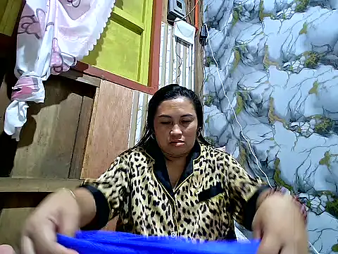 Snapshot of LalaiAsian chatting on 06-03-26, 01:34 LalaiAsian online show from 06-03-26, 01:34