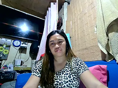 Snapshot of LalaiAsian chatting on 07-02-26, 08:37 LalaiAsian online show from 07-02-26, 08:37