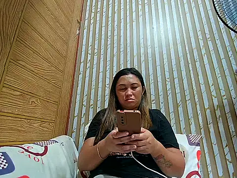Snapshot of LalaiAsian chatting on 04-22-26, 12:39 LalaiAsian online show from 04-22-26, 12:39