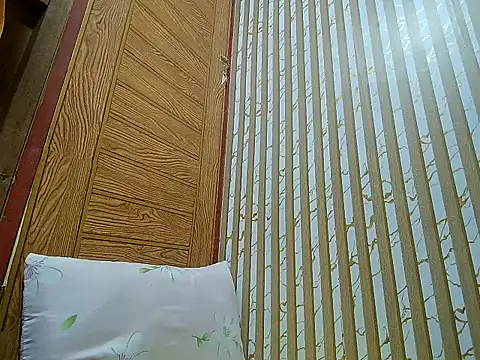 LalaiAsian online show from 12-15-25, 10:32