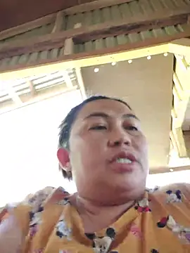 LalaiAsian online show from 11-26-25, 03:50