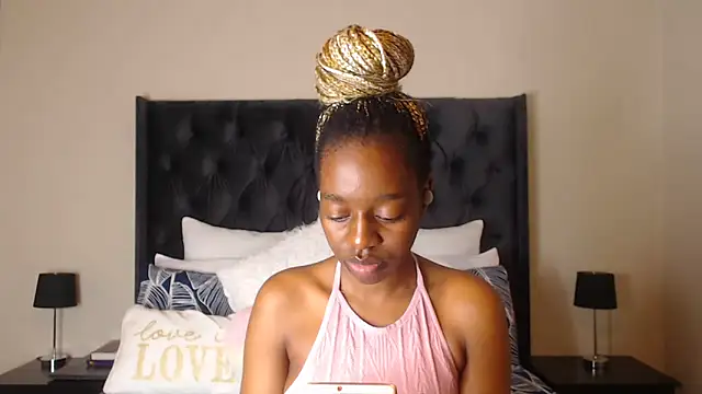 Sexynaughty Gal online show from 03-02-25, 08:25