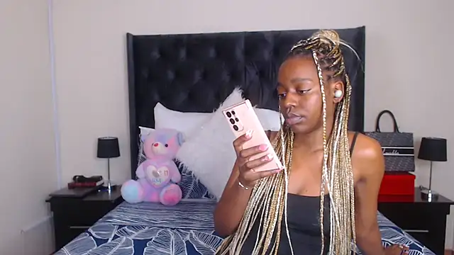 Sexynaughty Gal online show from 01-29-25, 08:14