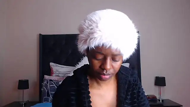 Snapshot of Sexynaughty_Gal chatting on 07-15-26, 09:55 Sexynaughty Gal online show from 07-15-26, 09:55