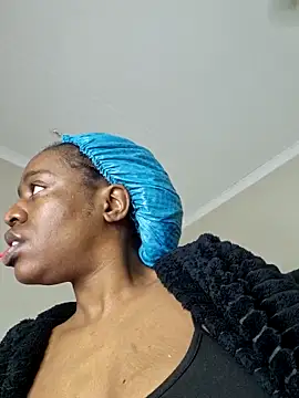 Sexynaughty Gal online show from 04-13-26, 08:46