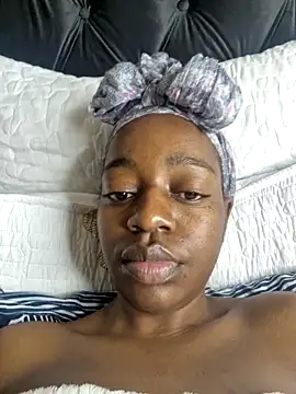 Sexynaughty Gal online show from 12-14-25, 10:15