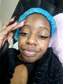Snapshot of Sexynaughty_Gal chatting on 06-22-26, 06:38 Sexynaughty Gal online show from 06-22-26, 06:38