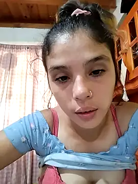 Snapshot of mariamac420 chatting on 03-07-25, 08:33 mariamac420 online show from 03-07-25, 08:33