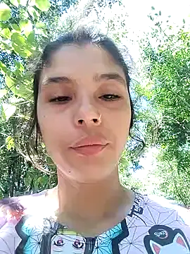 Snapshot of mariamac420 chatting on 02-02-25, 04:00 mariamac420 online show from 02-02-25, 04:00