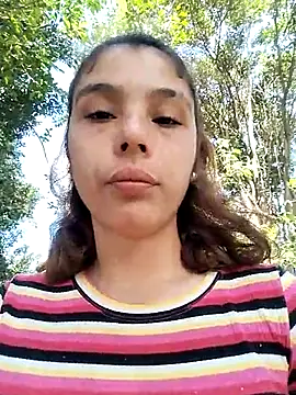 Snapshot of mariamac420 chatting on 10-03-25, 04:30 mariamac420 online show from 10-03-25, 04:30