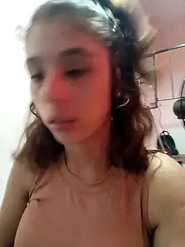 Snapshot of mariamac420 chatting on 02-15-26, 05:23 mariamac420 online show from 02-15-26, 05:23