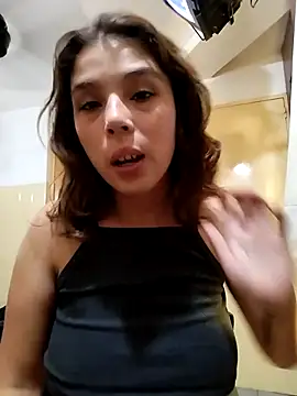 Snapshot of mariamac420 chatting on 02-07-26, 05:10 mariamac420 online show from 02-07-26, 05:10