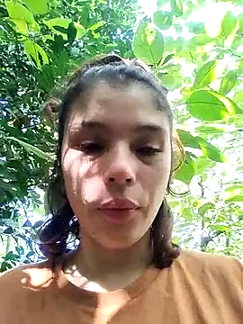 Snapshot of mariamac420 chatting on 04-25-26, 04:59 mariamac420 online show from 04-25-26, 04:59