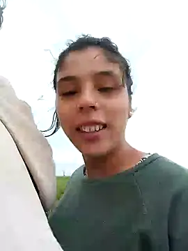 Snapshot of mariamac420 chatting on 02-09-25, 01:35 mariamac420 online show from 02-09-25, 01:35