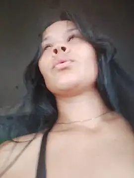 Snapshot of valentina_gil69 chatting on 11-15-25, 02:43 valentina gil69 online show from 11-15-25, 02:43