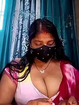 Snapshot of neha-bhabhi chatting on 02-20-25, 04:07 neha-bhabhi online show from 02-20-25, 04:07
