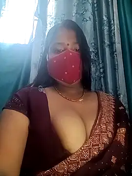 Snapshot of neha-bhabhi chatting on 09-15-25, 04:35 neha-bhabhi online show from 09-15-25, 04:35
