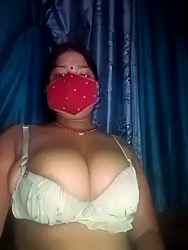 Snapshot of neha-bhabhi chatting on 09-14-25, 02:28 neha-bhabhi online show from 09-14-25, 02:28