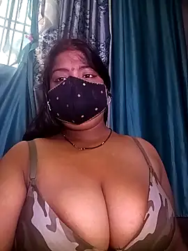 Snapshot of neha-bhabhi chatting on 09-09-25, 04:11 neha-bhabhi online show from 09-09-25, 04:11