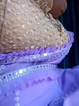 Snapshot of neha-bhabhi chatting on 03-11-25, 04:41 neha-bhabhi online show from 03-11-25, 04:41