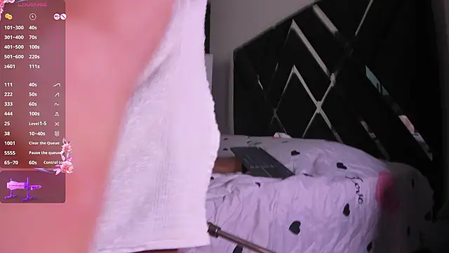 karol green  online show from 03-08-26, 02:04