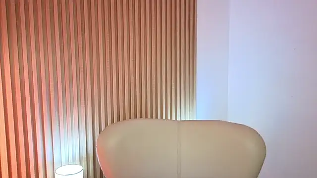 MarianL0ve online show from 10-06-25, 10:49