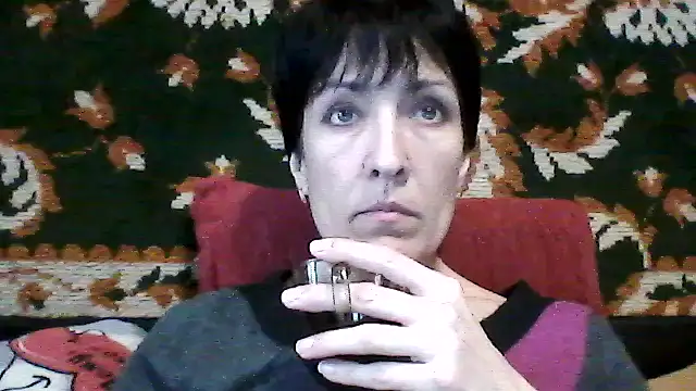 SunnyAmorre online show from 11-18-25, 10:40