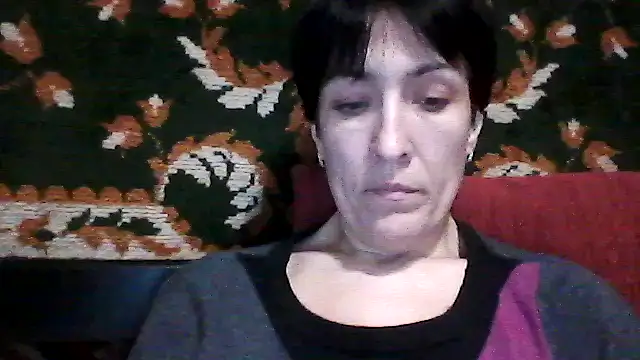 SunnyAmorre online show from 11-28-25, 10:04