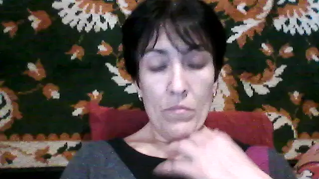 SunnyAmorre online show from 10-18-25, 08:27