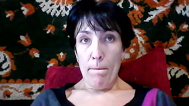 SunnyAmorre online show from 10-15-25, 09:06