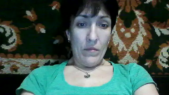 SunnyAmorre online show from 11-18-25, 10:45