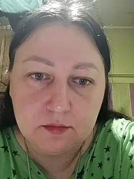 Rini333 online show from 10-28-25, 05:45